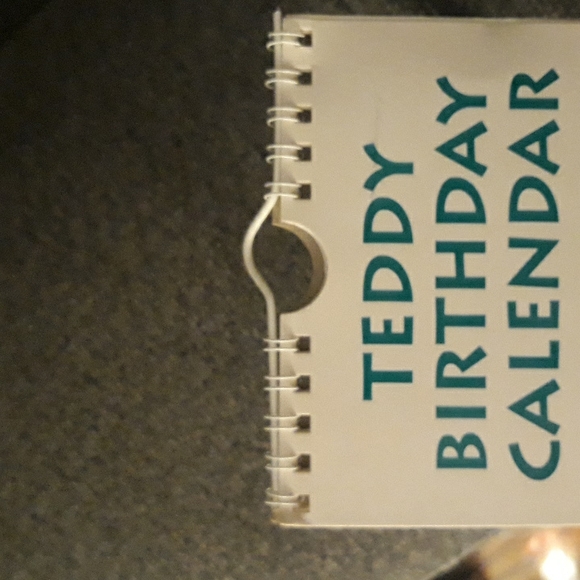 Vintage Teddy Bear Birthday Calander 1992 - Picture 9 of 9